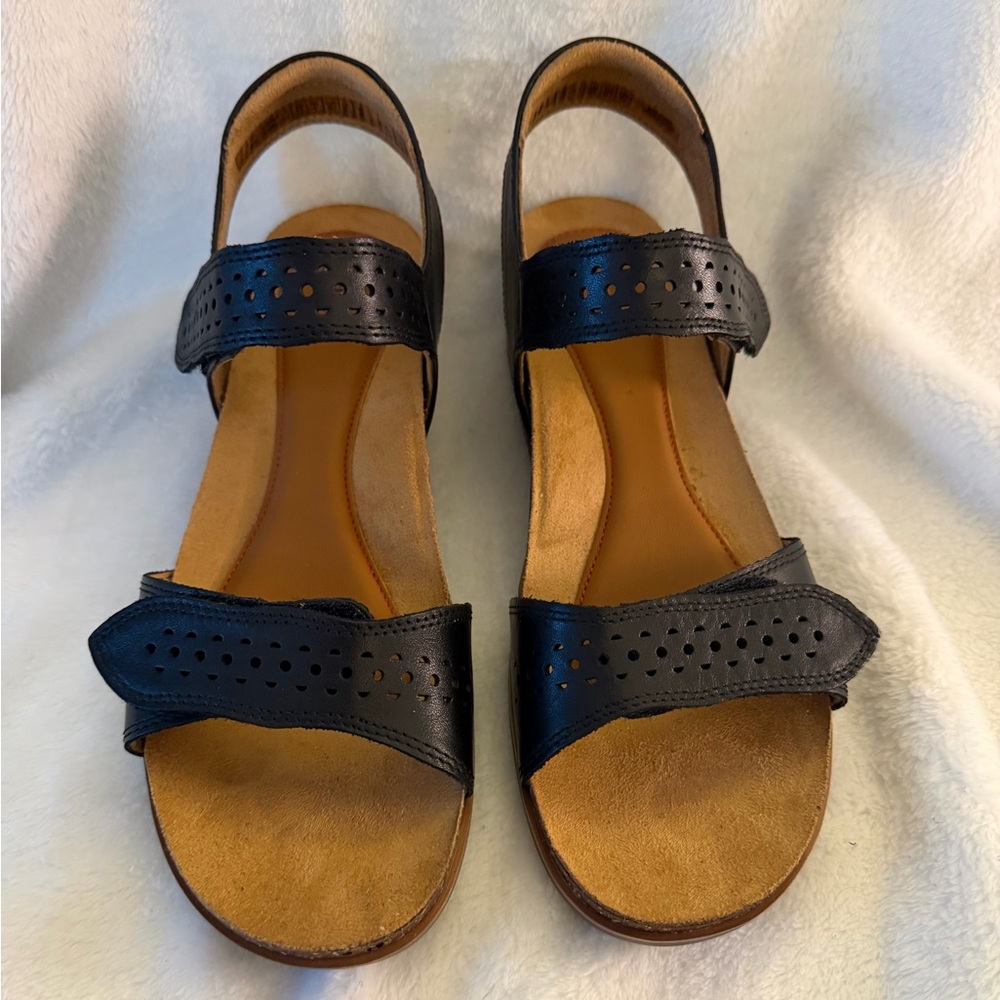 Cobb Hill Leather Sandals